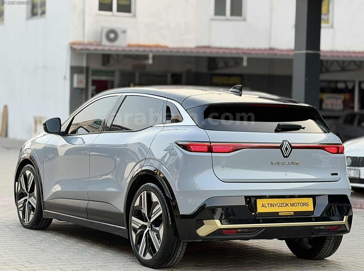 Galeriden Renault Megane E-Tech Iconic 2023 Model Adana 108.000 km Gri 7