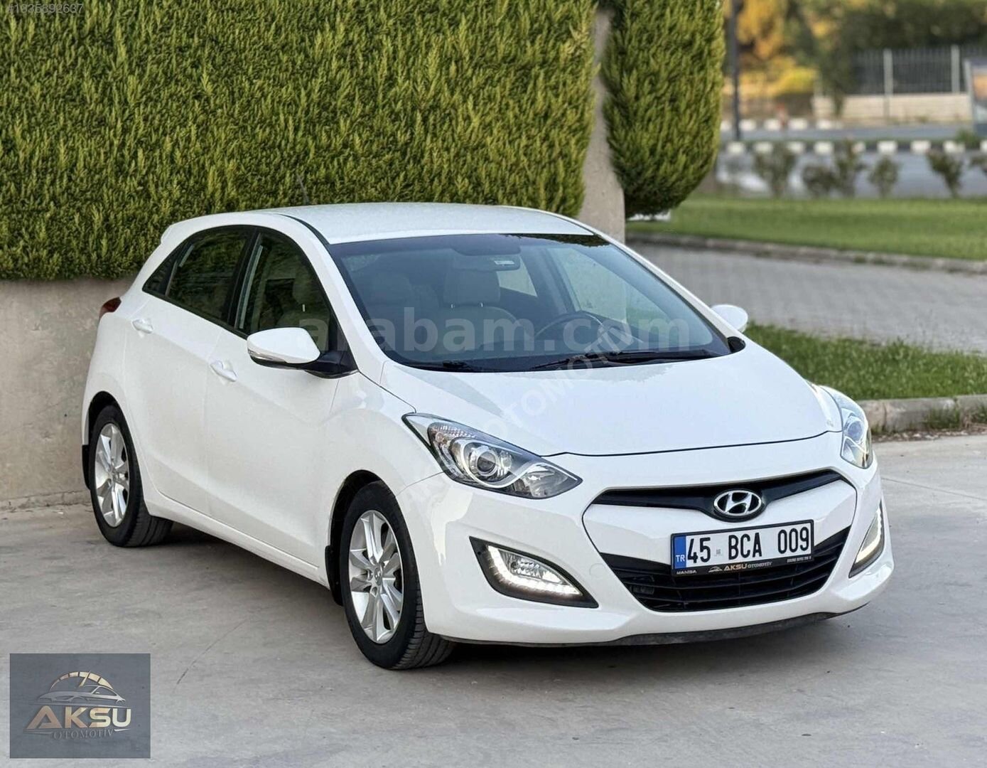 Galeriden Hyundai i30 1.6 GDI Style 2012 Model Manisa 116.000 km Beyaz 3