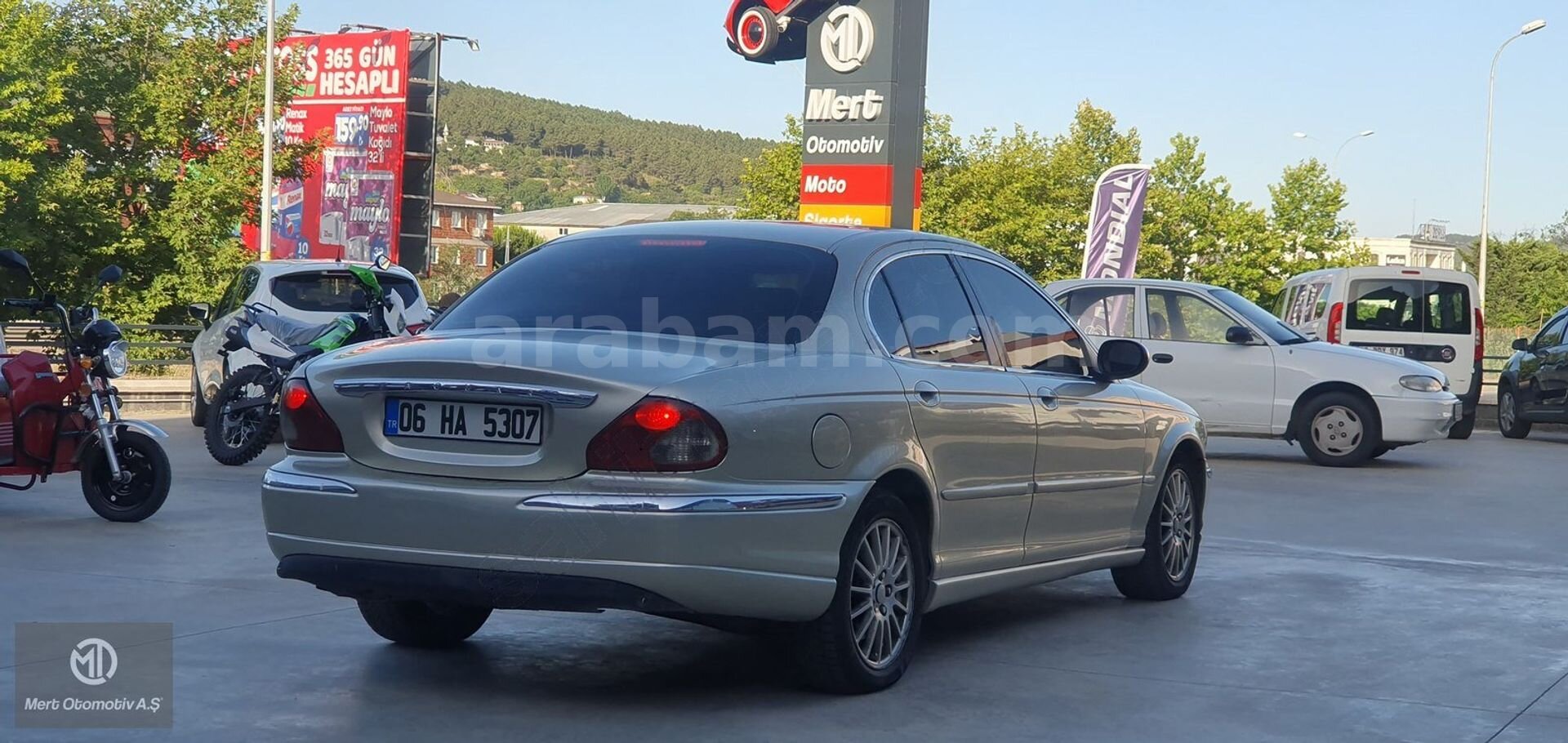 Galeriden Jaguar X-Type 2.0 D Executive 2006 Model İstanbul 290.000 km Bej 6
