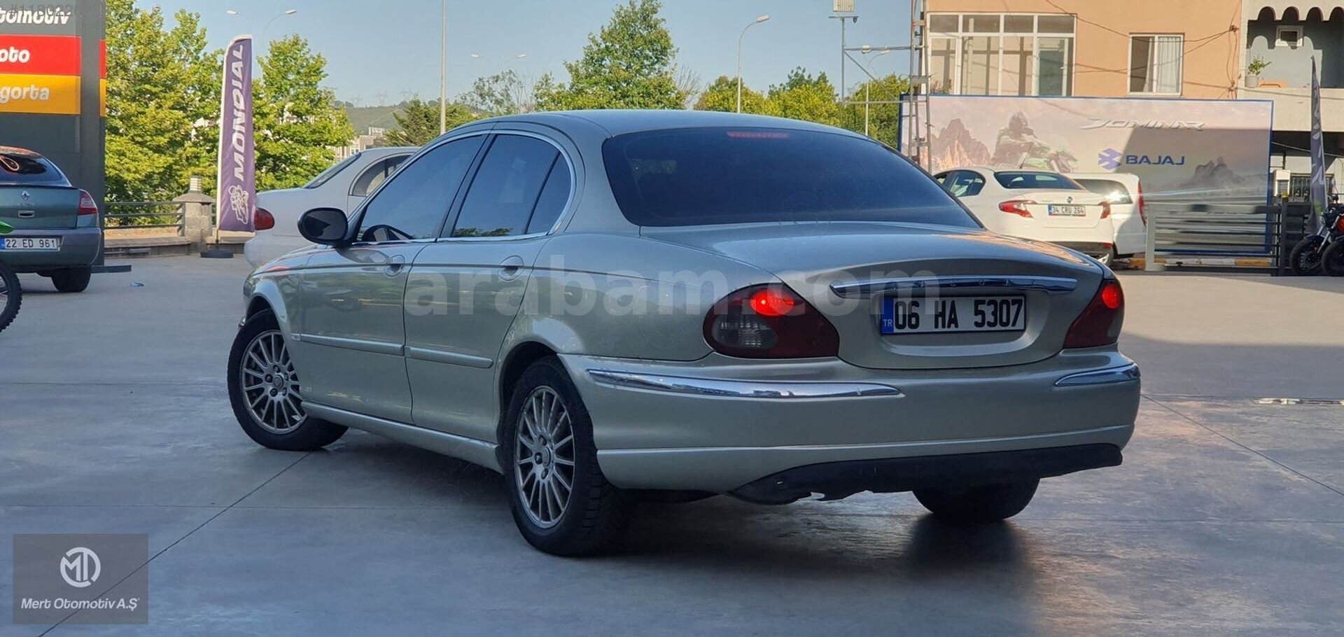 Galeriden Jaguar X-Type 2.0 D Executive 2006 Model İstanbul 290.000 km Bej 4