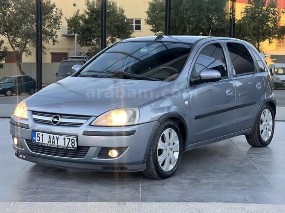 Galeriden Opel Corsa 1.4 Twinport Enjoy 2005 Model Gaziantep