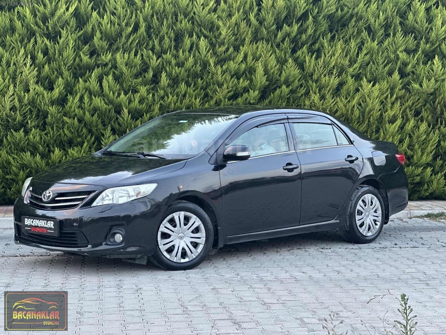 BACANAKLARDAN İÇİ DIŞI EMSALSİZ CAM GİBİ COROLLA SİYAH İNCİ 3