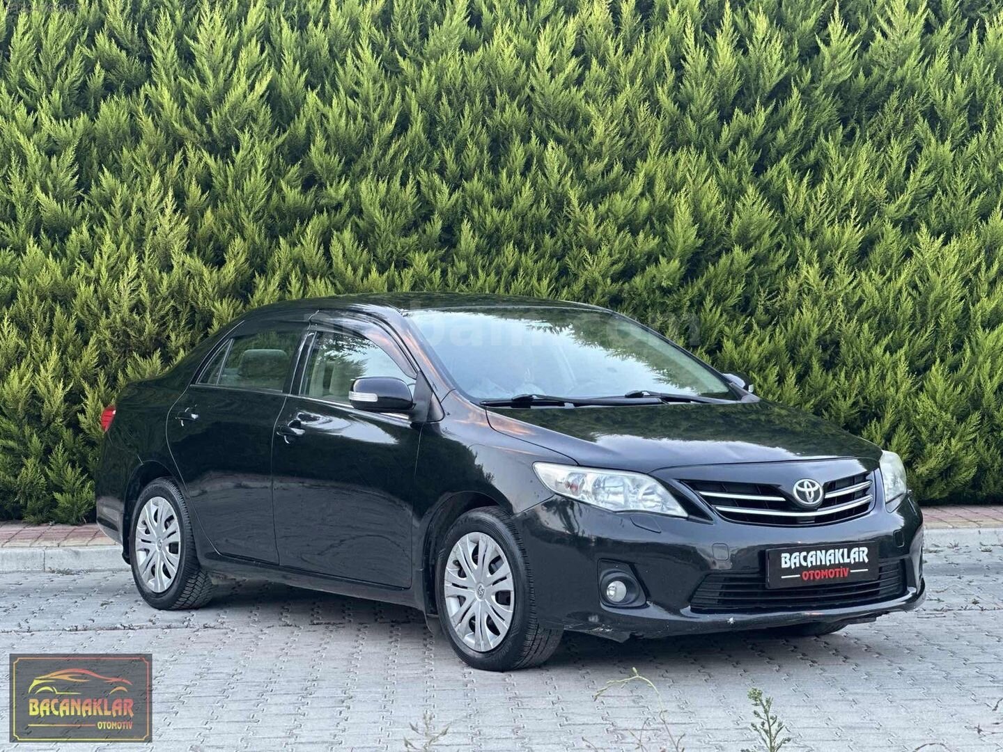 BACANAKLARDAN İÇİ DIŞI EMSALSİZ CAM GİBİ COROLLA SİYAH İNCİ 6