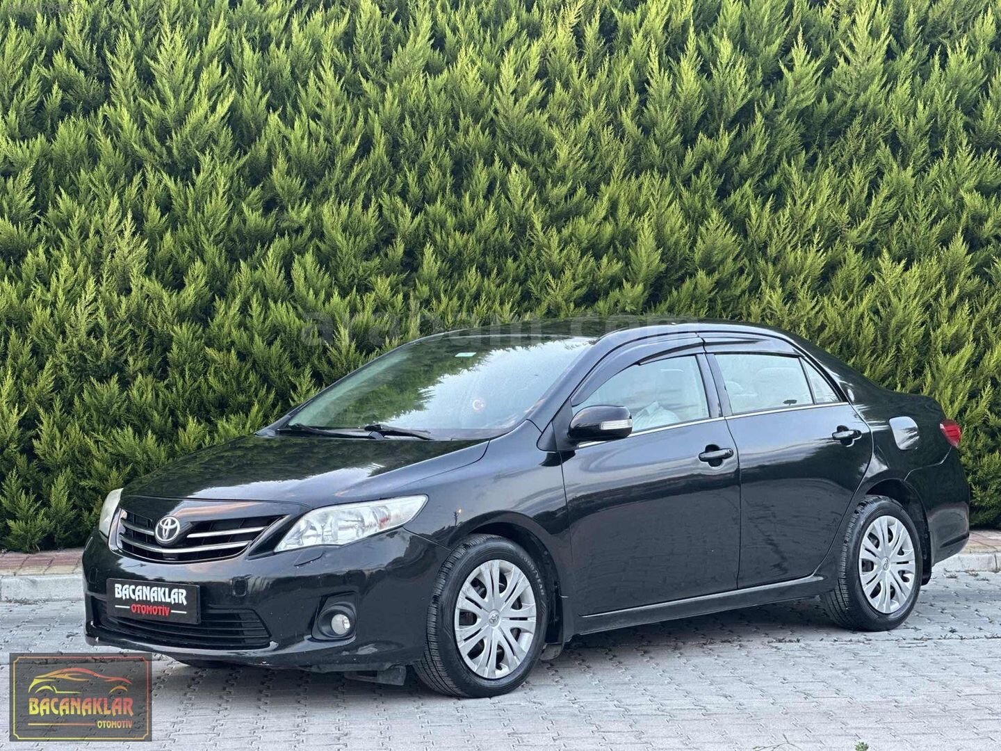 BACANAKLARDAN İÇİ DIŞI EMSALSİZ CAM GİBİ COROLLA SİYAH İNCİ 2