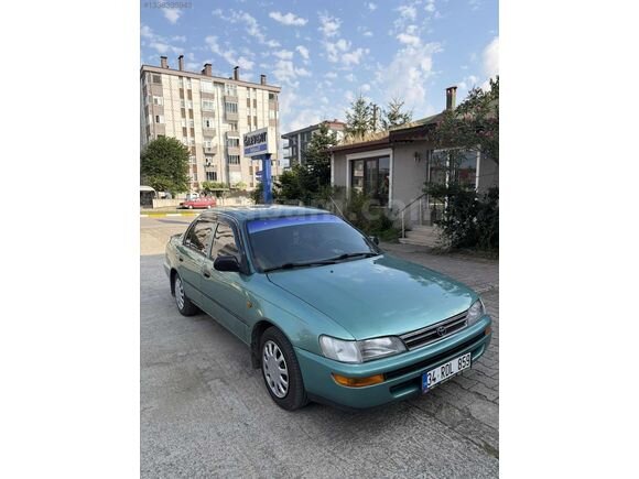 Galeriden Toyota Corolla 1.6 XLi 1998 Model Samsun 352.000 km
