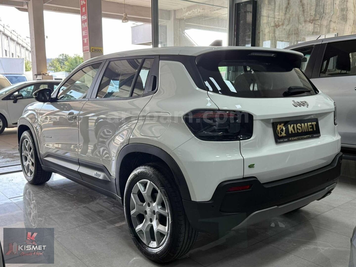 *KISMET OTOMOTİV* 2024 MODEL HATASIZ BOYASIZ JEEP AVENGER 4