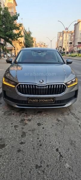 Galeriden Skoda SuperB 1.5 TSI Hybrid Prestige 2025 Model Gaziantep 25.500 km Gri