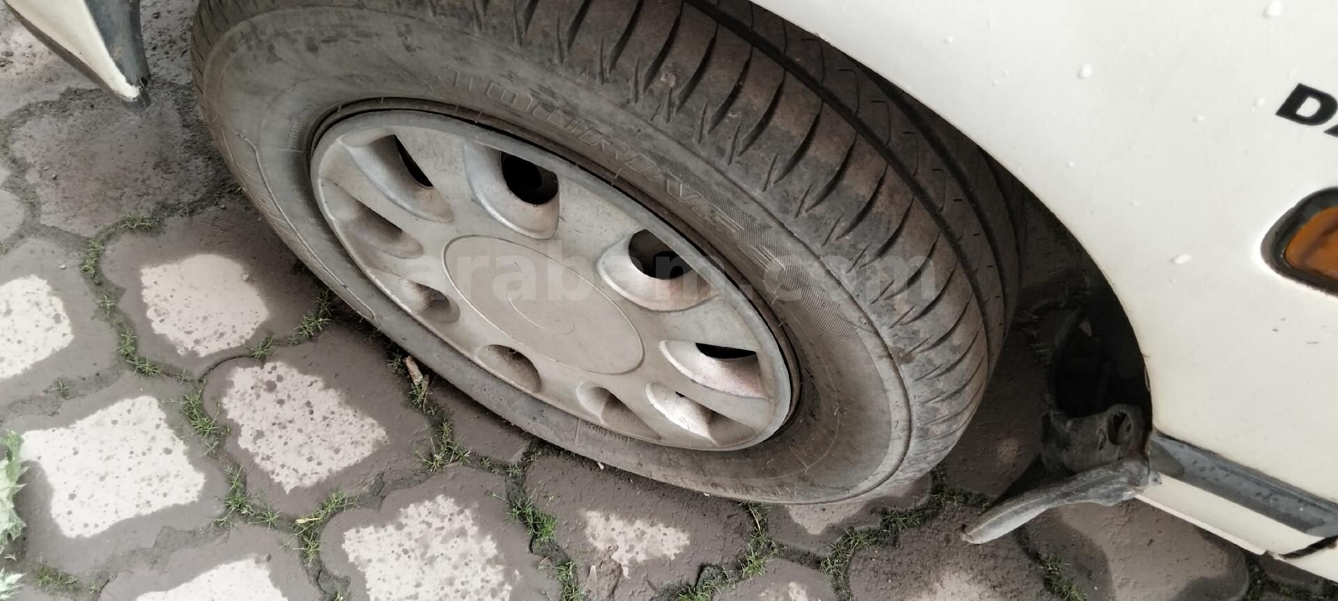 Sahibinden Daihatsu Applause 1.6 Li 1991 Model Ankara 290.000 km Beyaz 2