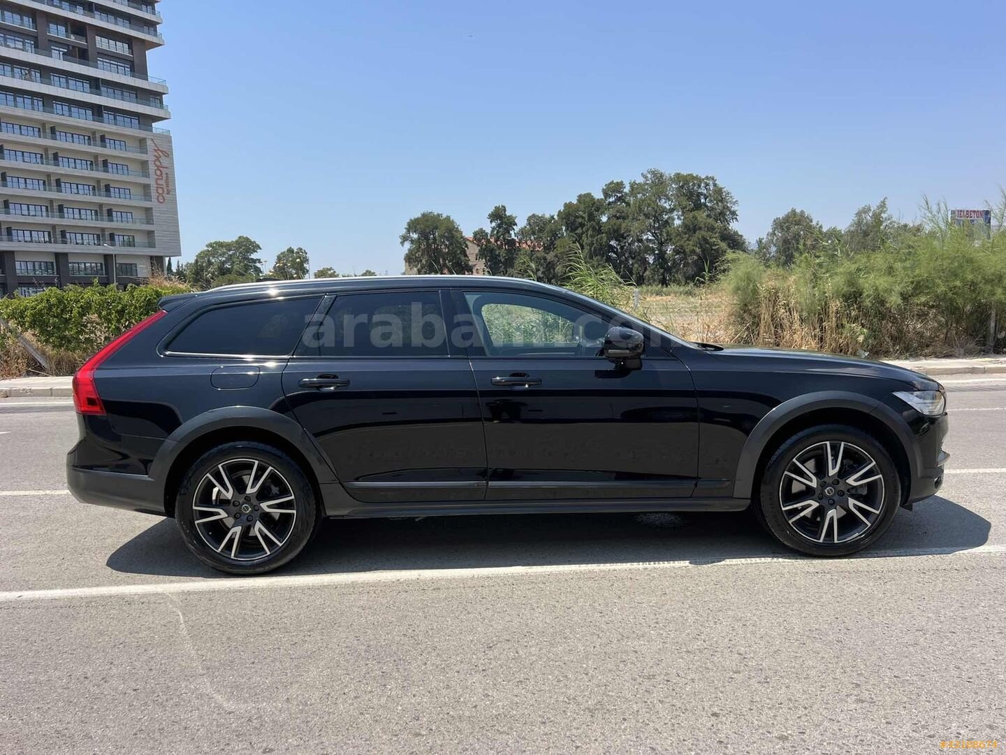 | RGS OTOMOTİV | 2020 VOLVO V90 CROSS COUNTRY 2.0D D5 PRO 2