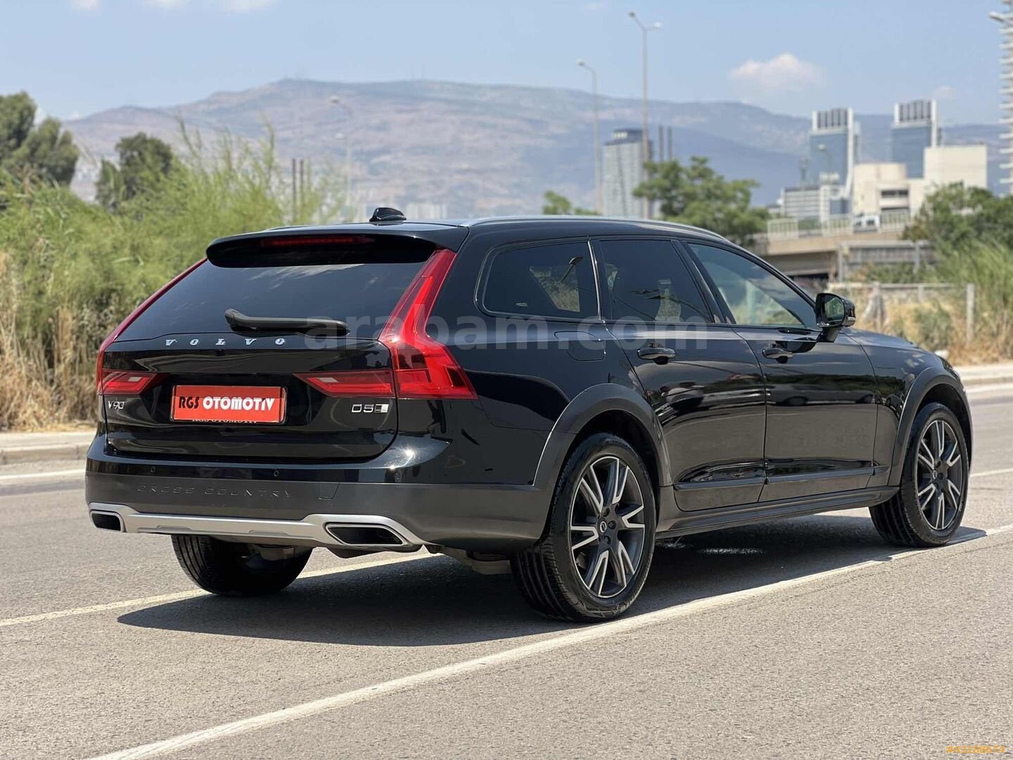 | RGS OTOMOTİV | 2020 VOLVO V90 CROSS COUNTRY 2.0D D5 PRO 3