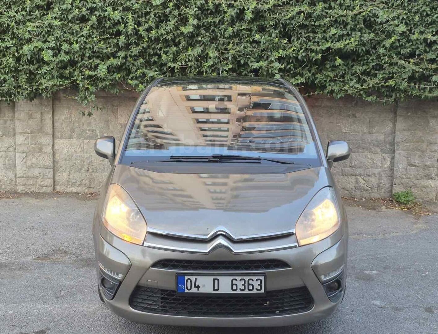 Galeriden Citroen C4 Picasso 1.6 e-HDi Dynamic 2012 Model İstanbul 276.000 km Kahverengi 7