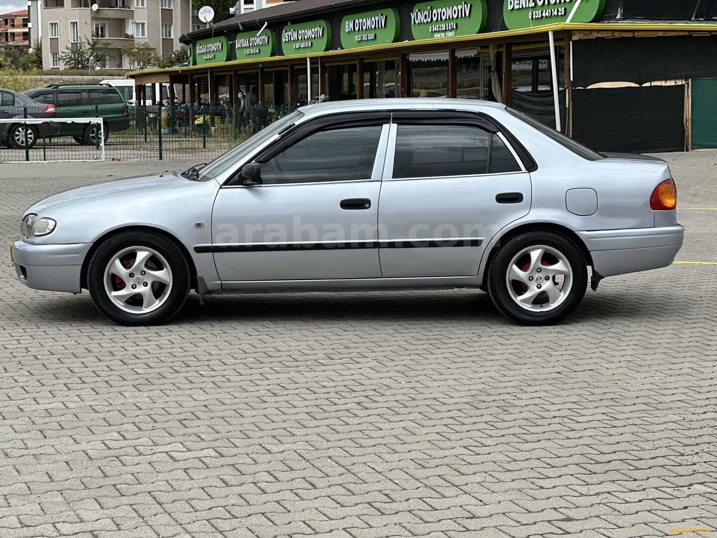 2000 model Toyota Corolla 1.6 otm vites 4