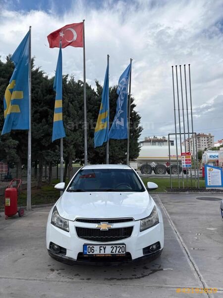 EFE GALLERY'DEN SATILIK CRUZE