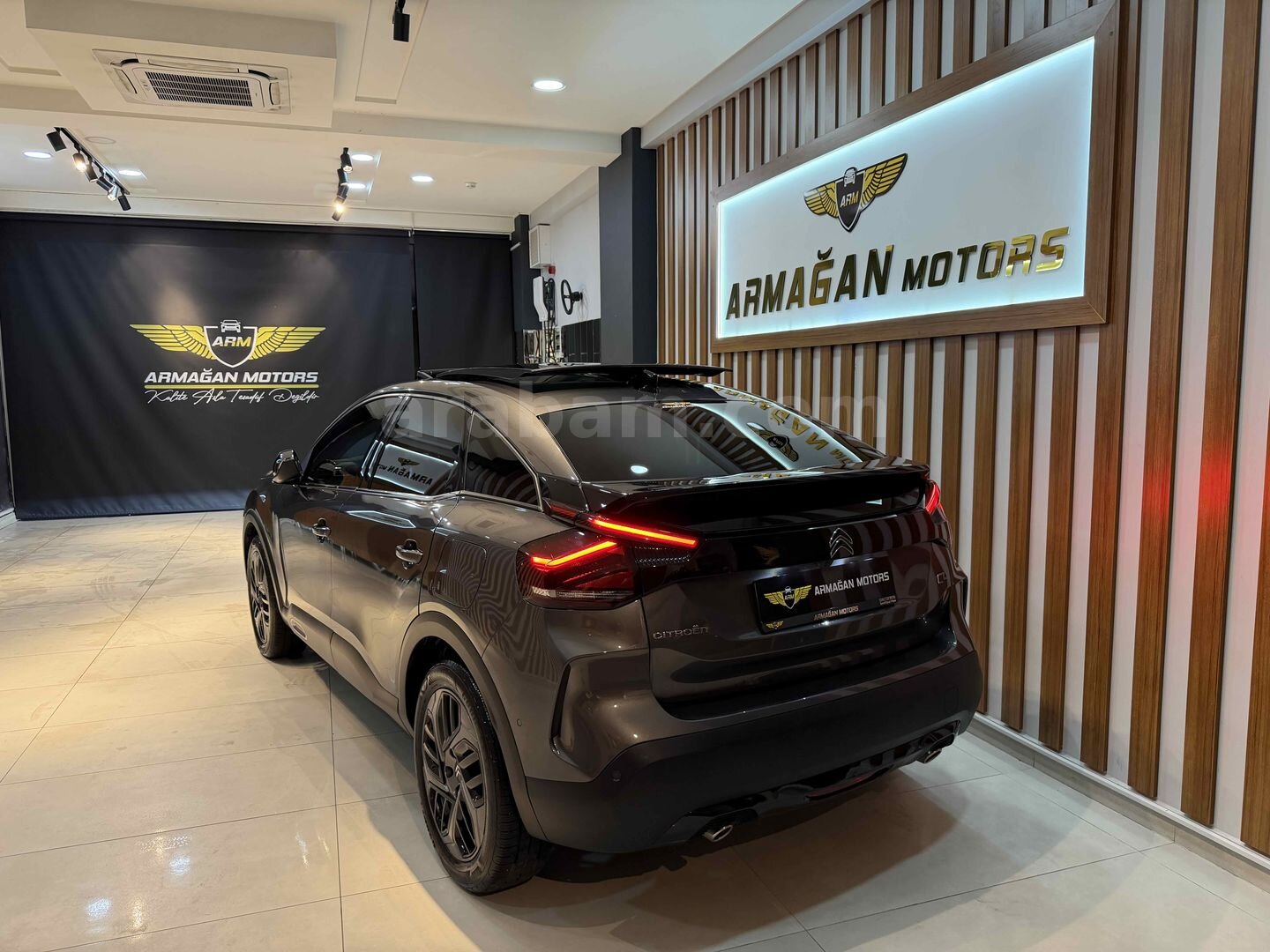 ARMAĞAN MOTORS'dan 2024 CİTRÖEN C4 SHİNE BOLD/1.200.000 TL KREDİ 5