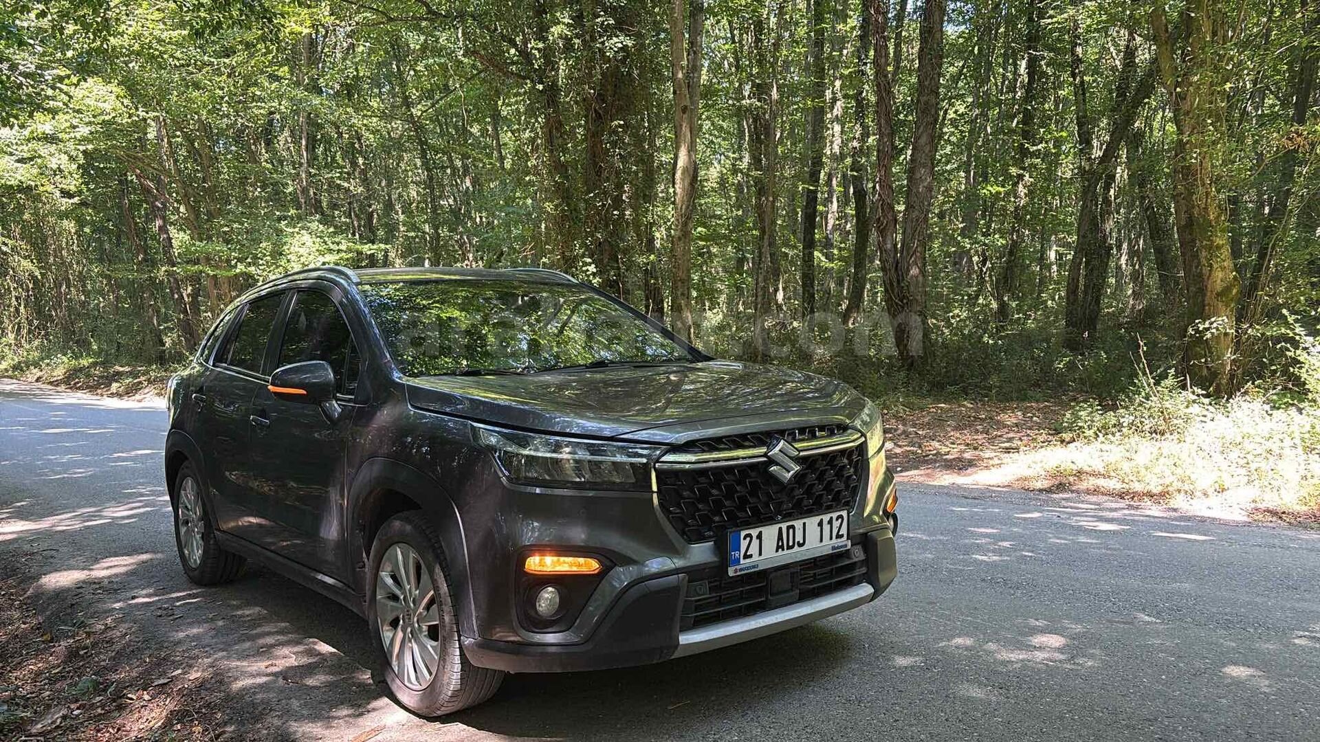Sahibinden Suzuki S-Cross 1.4 Hybrit Allgrip GL Elegance 2022 Model 2