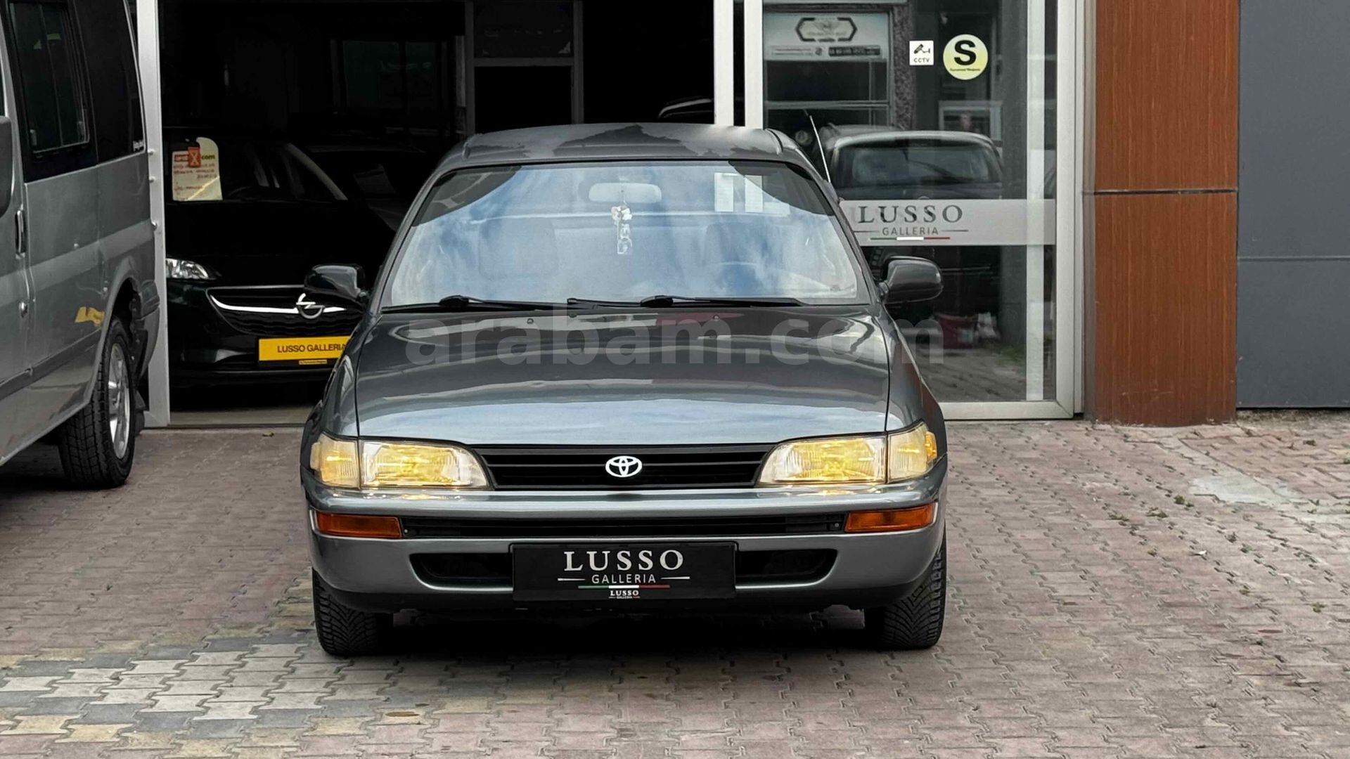 Galeriden Toyota Corolla 1.6 XLi 1994 Model Konya 270.000 km Yeşil 3