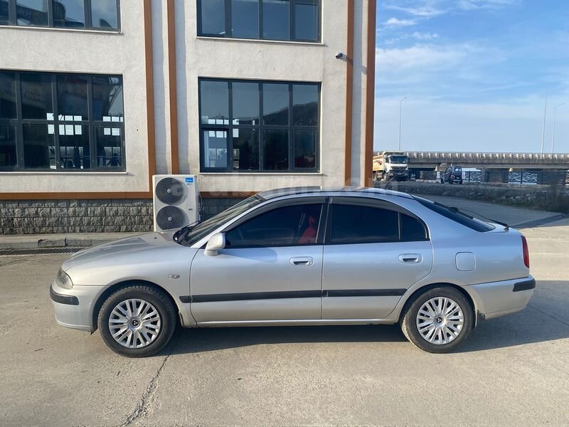 2003 Model Mitsubishi Carisma 1.6