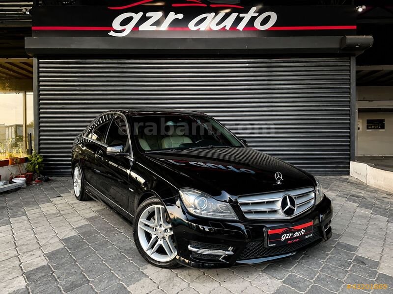 Galeriden Mercedes - Benz C 180 Kompressor BlueEfficiency AMG 2012 Model Osmaniye 299.000 km Siyah 1