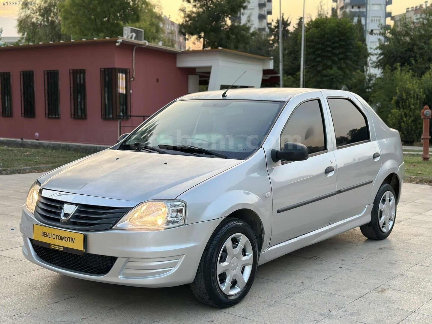 Galeriden Dacia Logan 1.4 Ambiance 2010 Model Antalya 412.000 km Gri 2