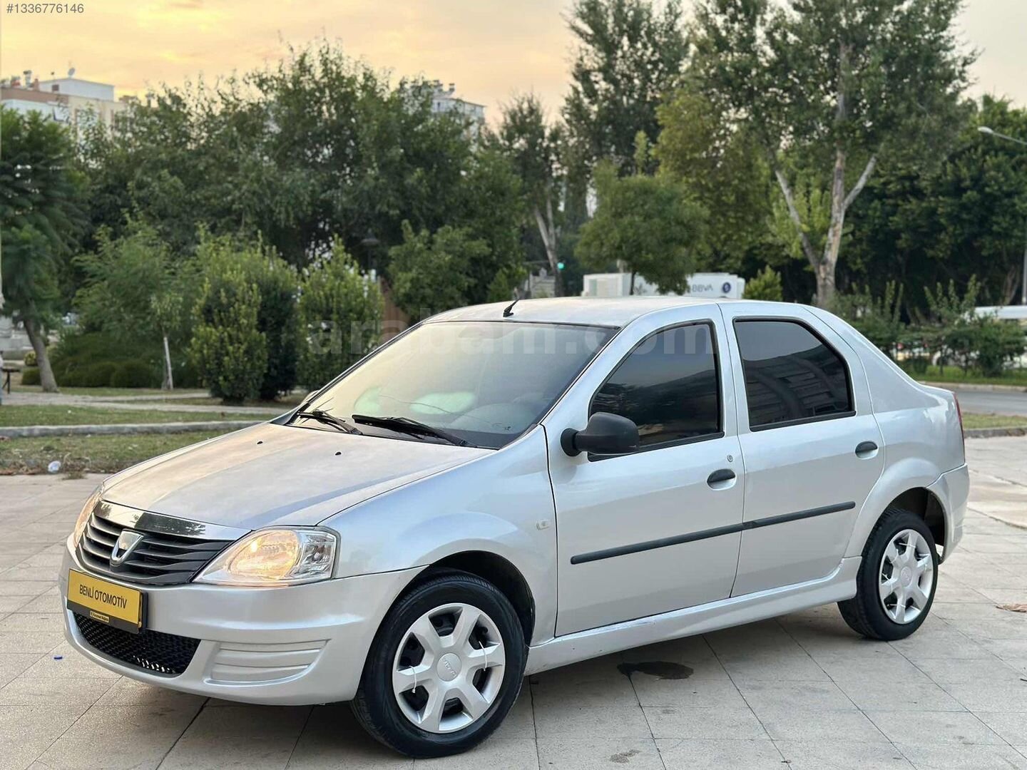 Galeriden Dacia Logan 1.4 Ambiance 2010 Model Antalya 412.000 km Gri 3