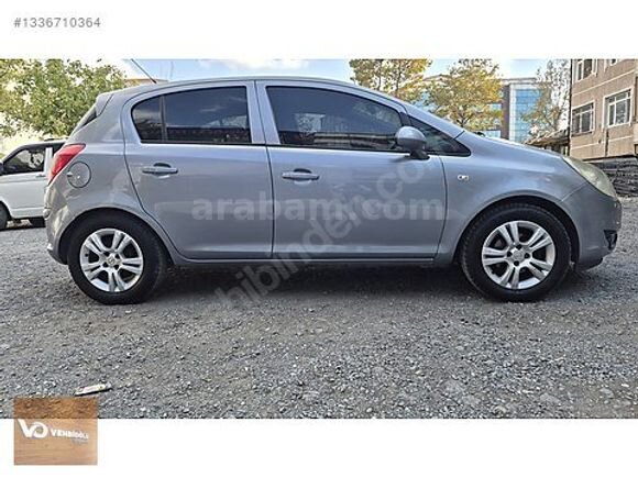 Galeriden Opel Corsa 1.4 Twinport Enjoy 2009 Model İstanbul