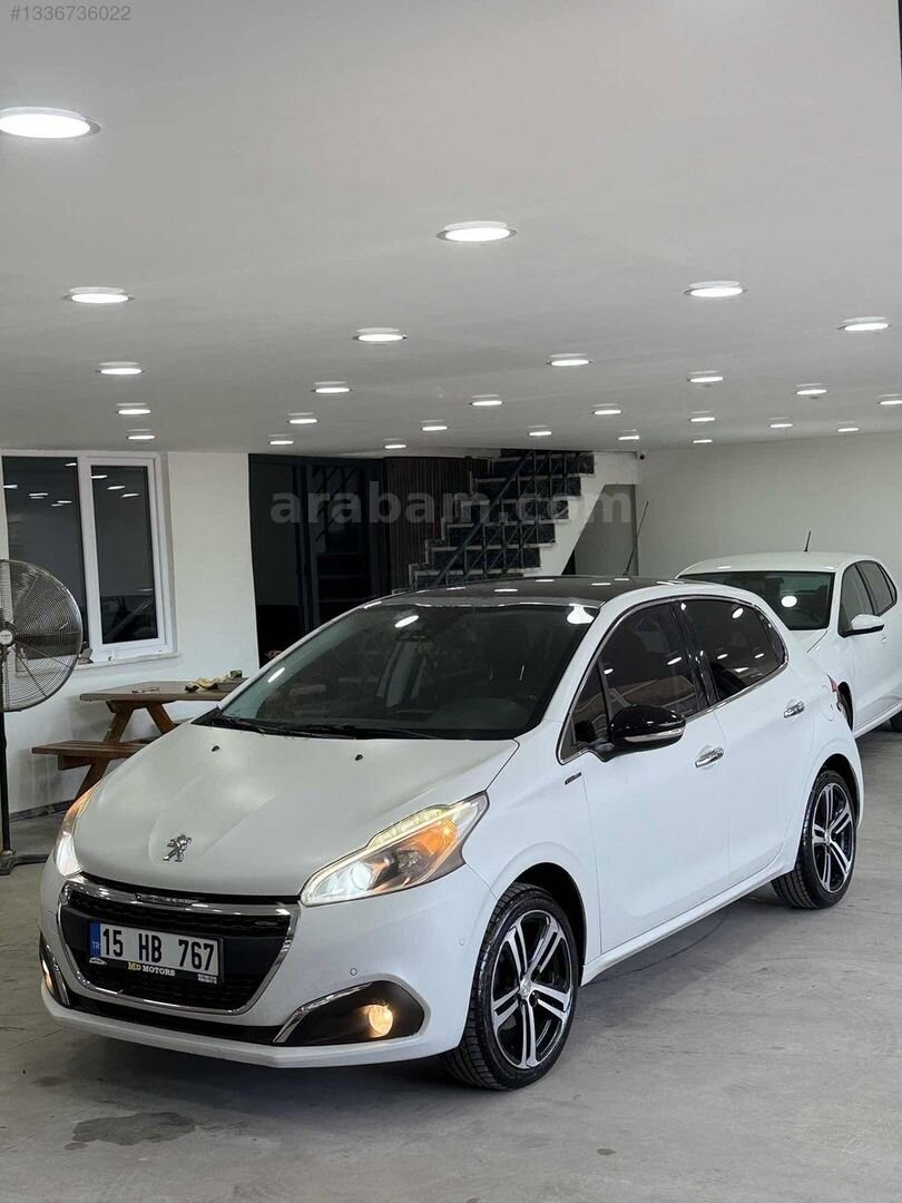 Galeriden Peugeot 208 1.2 PureTech GT Line 2016 Model Burdur 140.000 km Beyaz 1