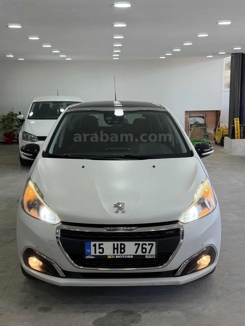 Galeriden Peugeot 208 1.2 PureTech GT Line 2016 Model Burdur 140.000 km Beyaz 2