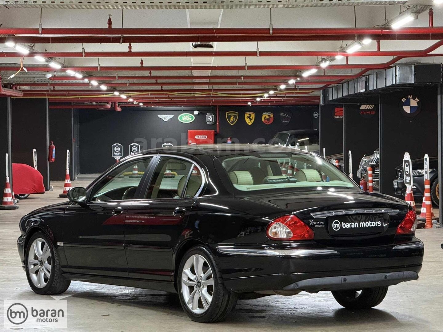 Galeriden Jaguar X-Type 2.1 Executive 2008 Model İstanbul 78.018 km Siyah 5