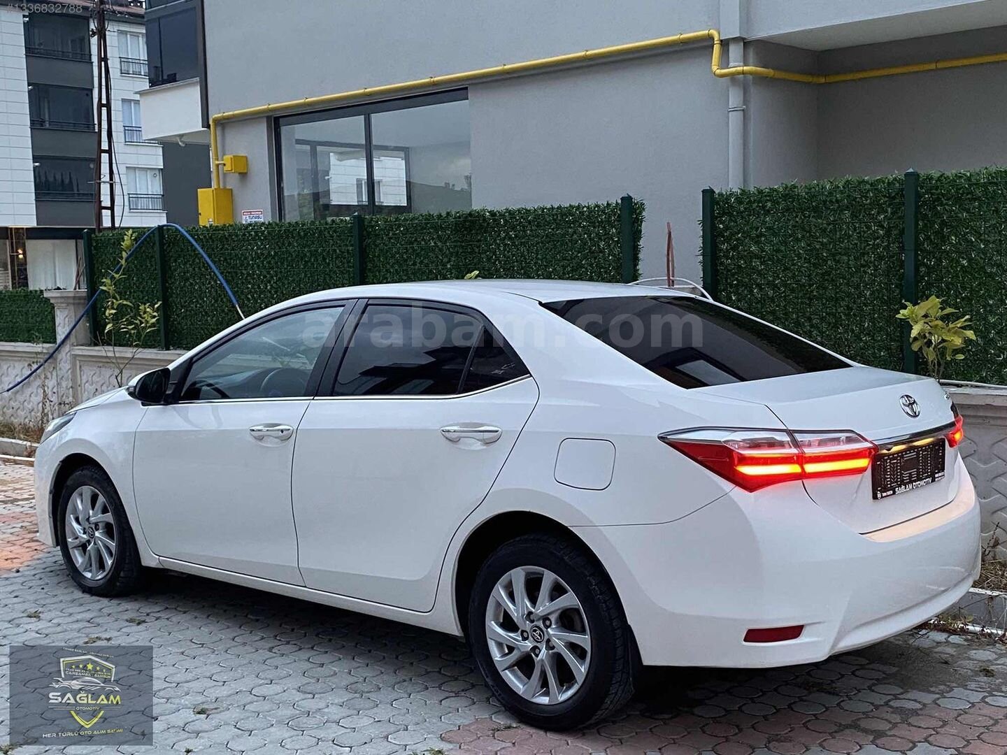 Galeriden Toyota Corolla 1.6 Advance 2016 Model Samsun 220.000 km Beyaz 4