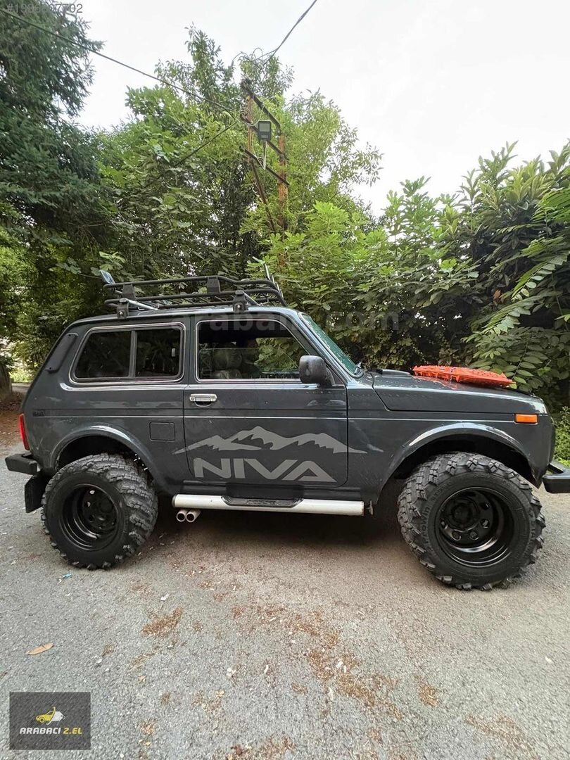 Galeriden Lada Niva 1.7i 2005 Model Trabzon 162.000 km Gri