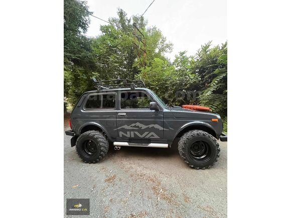Galeriden Lada Niva 1.7i 2005 Model Trabzon 162.000 km Gri