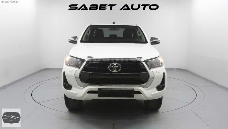 SABET AUTO 2020 TOYOTA HİLUX BOYASIZ