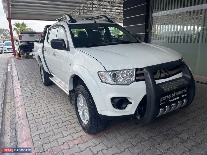 MITSUBISHI L200 2015 MODEL MOTOR YAPILI MASRAFSIZ