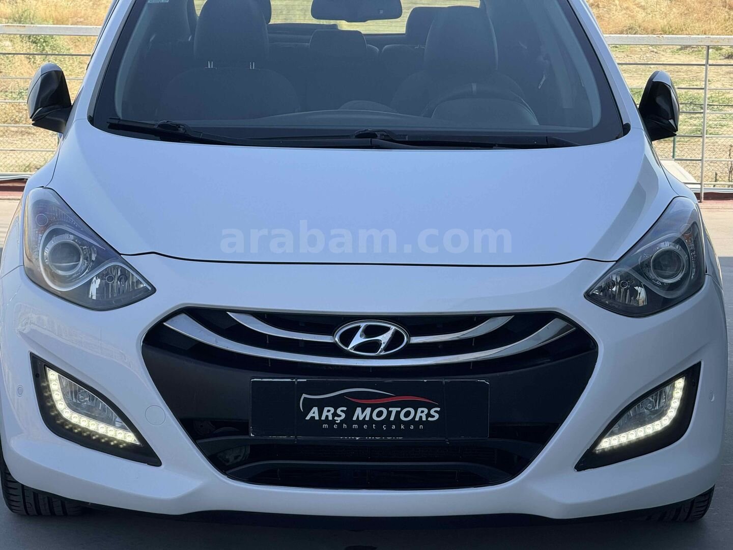 Galeriden Hyundai i30 1.6 GDI Elite 2012 Model Denizli 211.000 km Beyaz 2