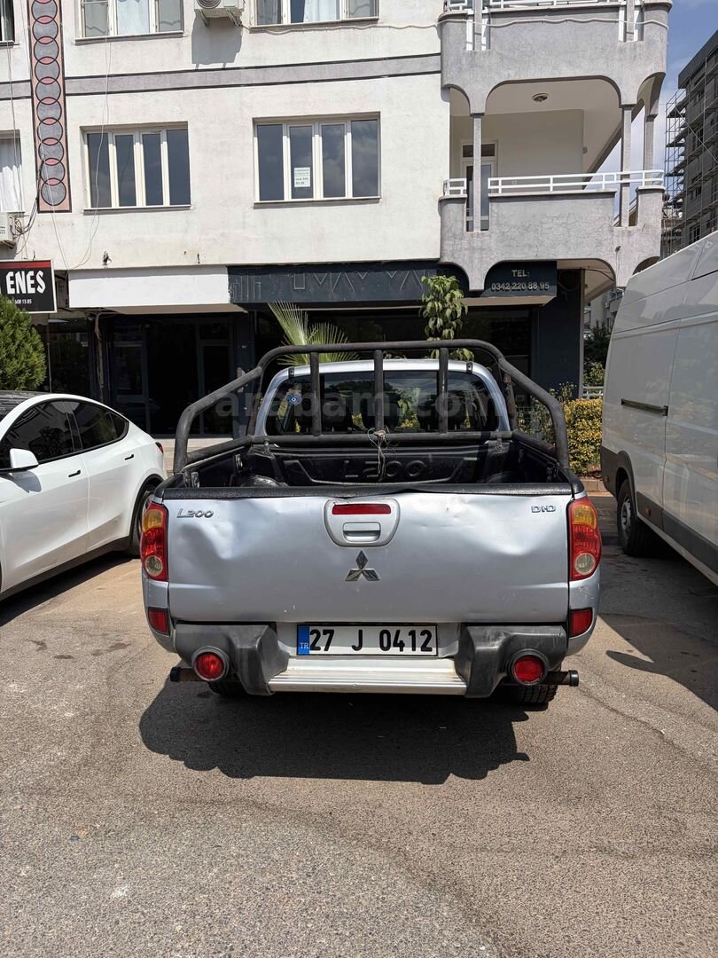 Sahibinden Mitsubishi L 200 4x2 Invite 2009 Model 315.000 km Gri (Gümüş) 7