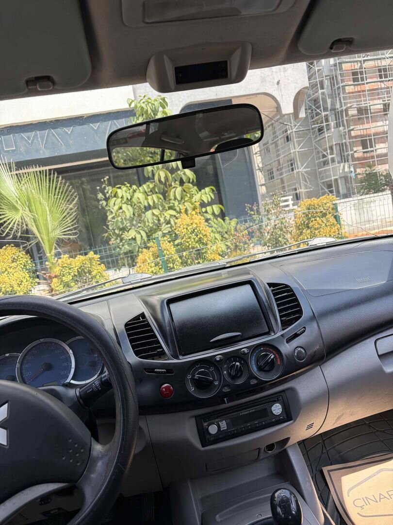 Sahibinden Mitsubishi L 200 4x2 Invite 2009 Model 315.000 km Gri (Gümüş) 5