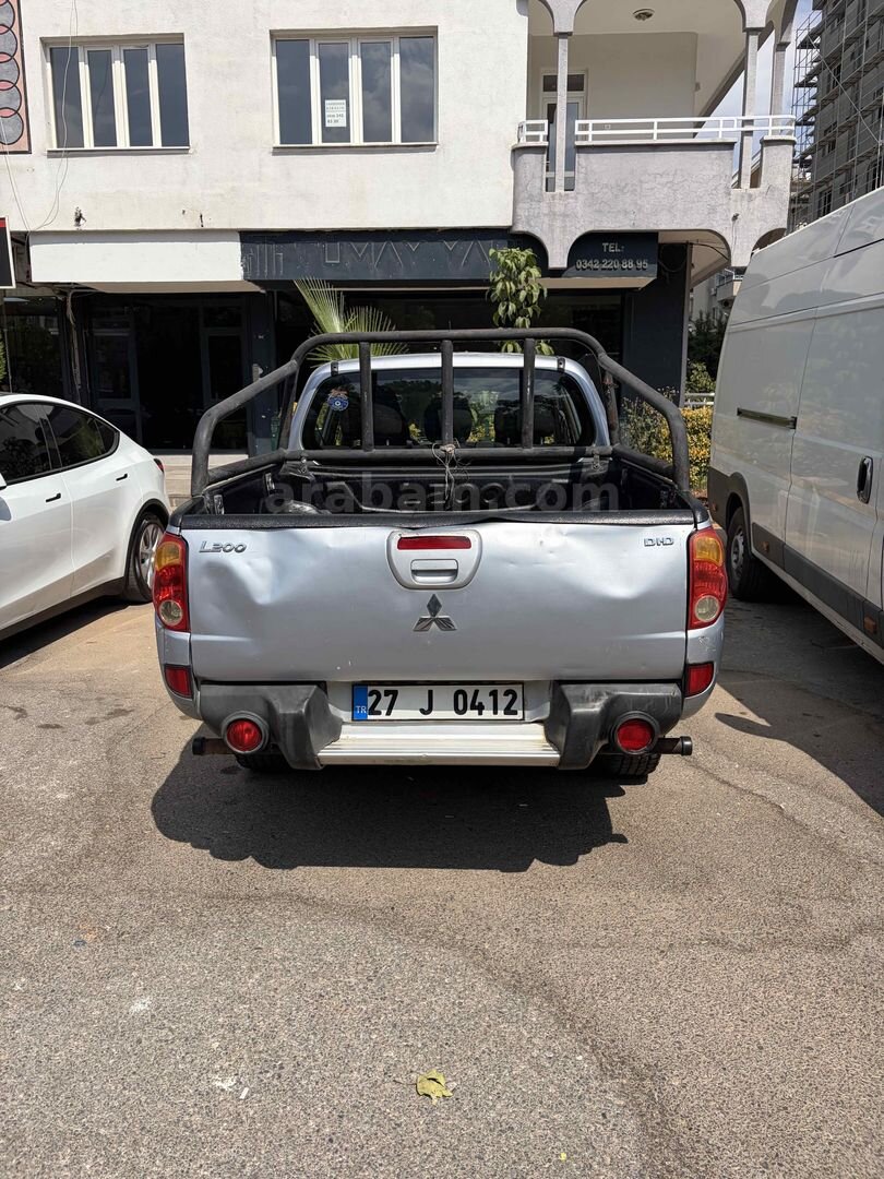 Sahibinden Mitsubishi L 200 4x2 Invite 2009 Model 315.000 km Gri (Gümüş) 6