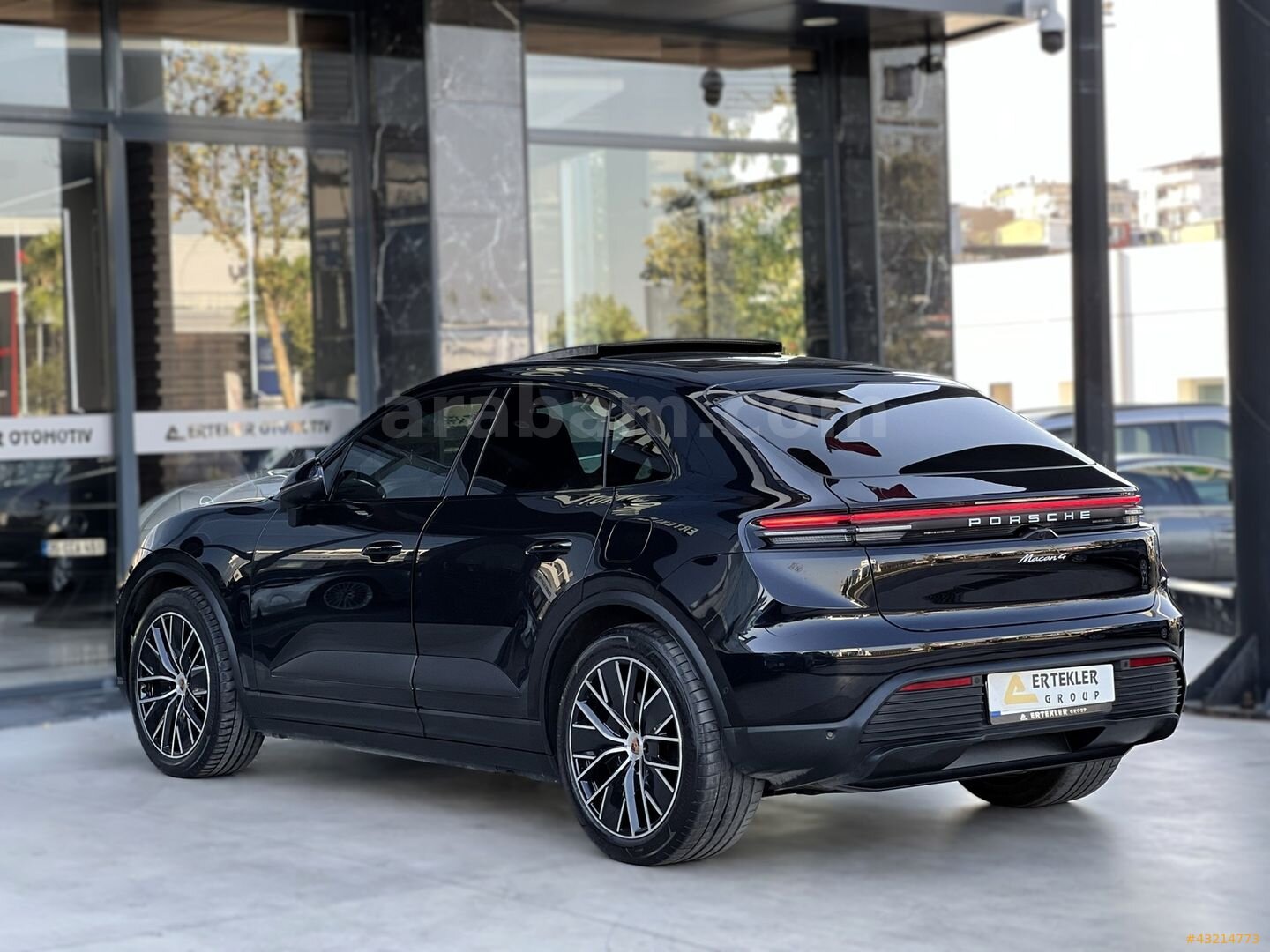 2025 PORSCHE MACAN 4BEV 408 HP 4X4 ISITMA SOĞUTMA BAYİ ÇIKIŞLI 6