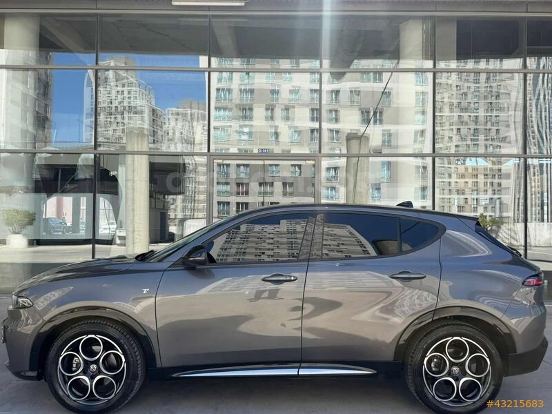 2023 ALFA ROMEO TONALE 1.6D Tİ DEĞİŞENSİZ 78.000 KM 7