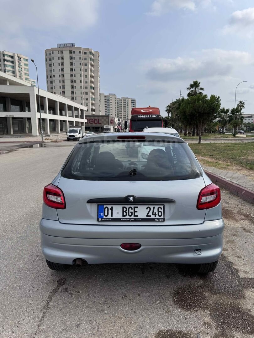 Sahibinden Peugeot 206 1.4 XR 2002 Model Adana 234.000 km Gri (Gümüş) 6