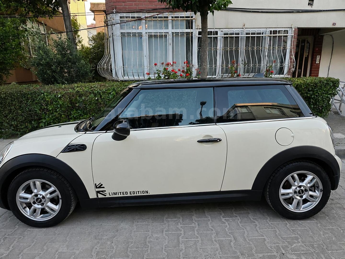 Sahibinden Mini Cooper 1.6 Baker Street 2012 Model 2