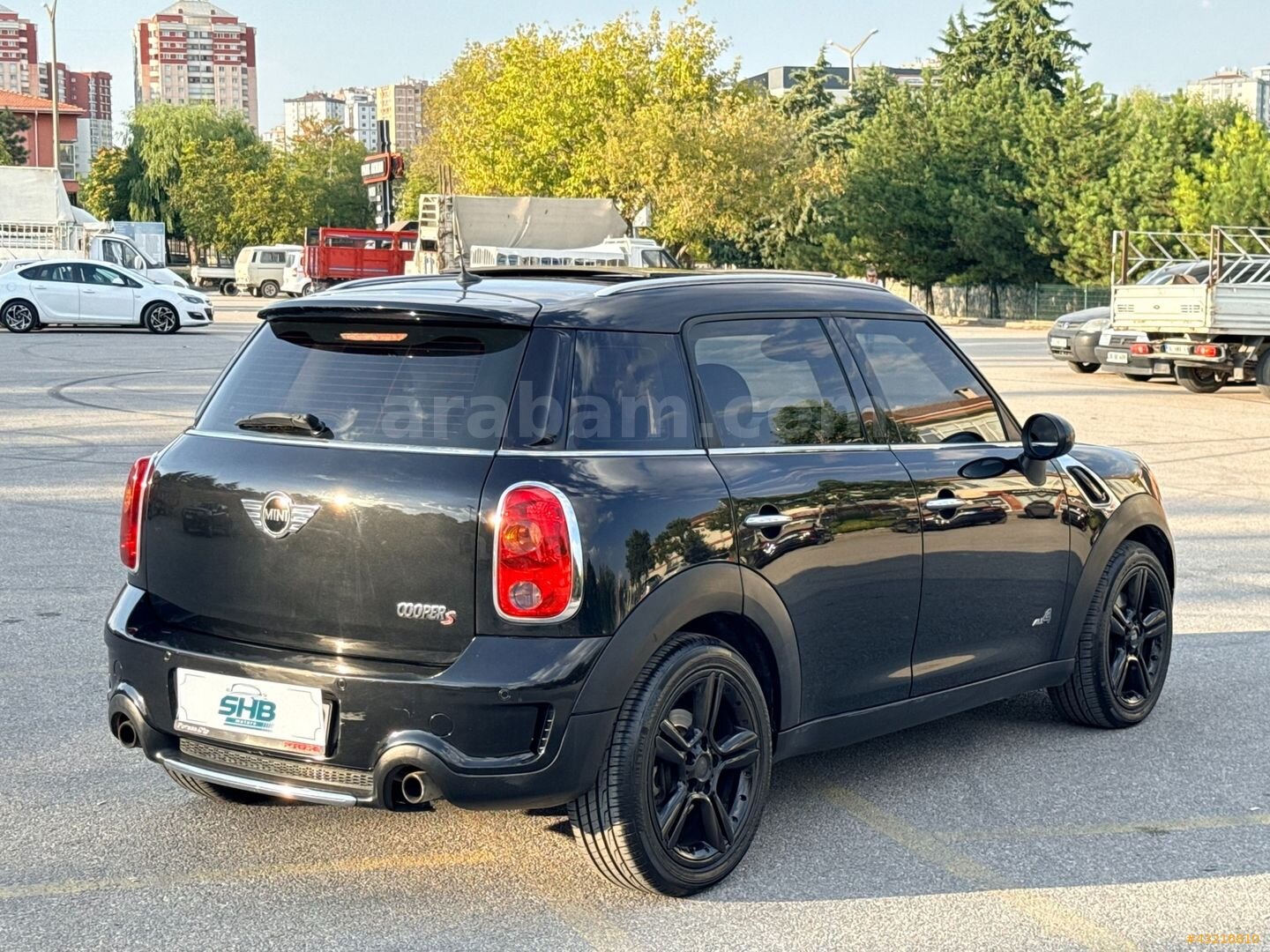 MINI COOPER S COUNTRYMAN CAM TAVAN 4X4 BÜYÜK DİJİTAL EKRAN 5