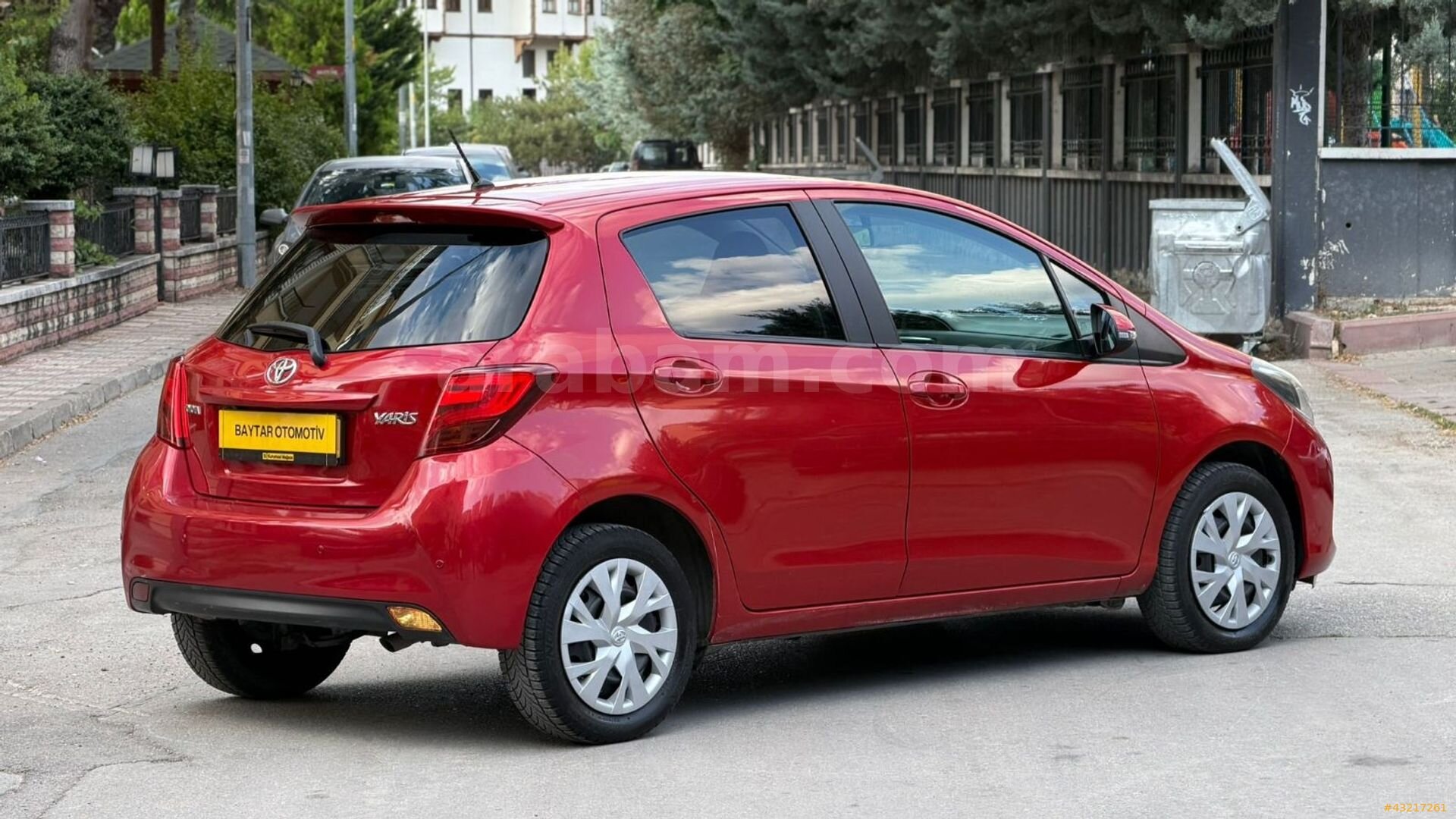 TAM OTOMATİK-112.000 KM DE-YARİS-STYLE-DİJİTAL KLİMA-EKRAN LI 3