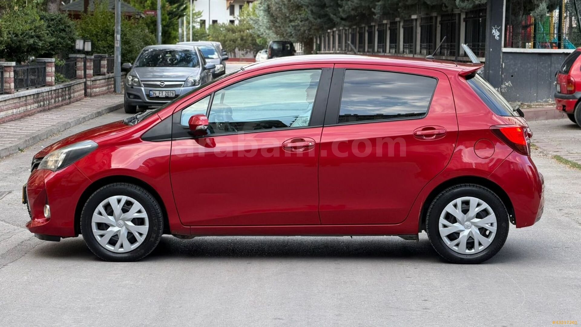 TAM OTOMATİK-112.000 KM DE-YARİS-STYLE-DİJİTAL KLİMA-EKRAN LI 6