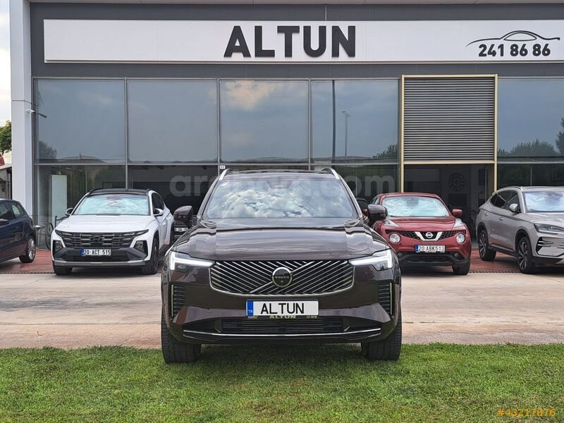 2025 VOLVO XC90 2.0T8 RECHARGE PLUS BRİGHT PAKET 455 HP HATASIZ!