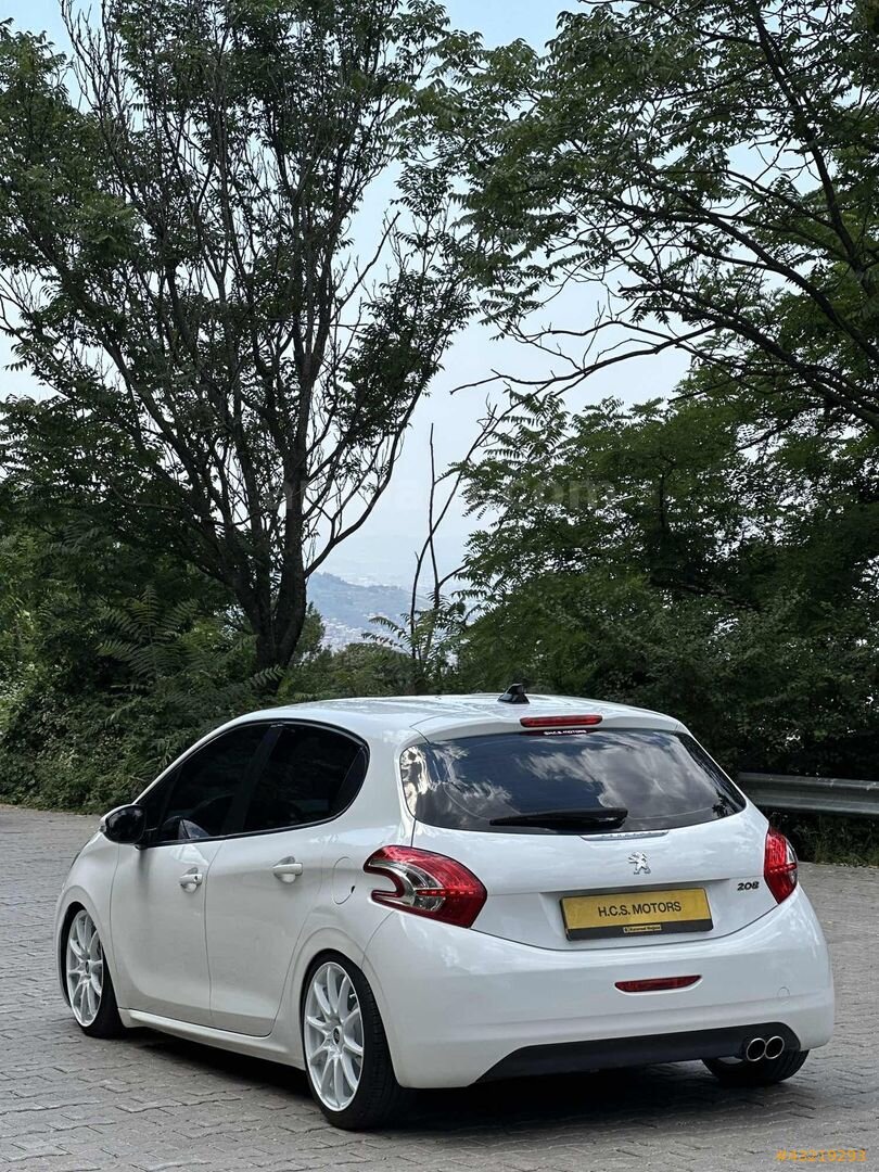 Galeriden Peugeot 208 1.4 HDi Active 2012 Model Bursa 220.000 km Beyaz 5