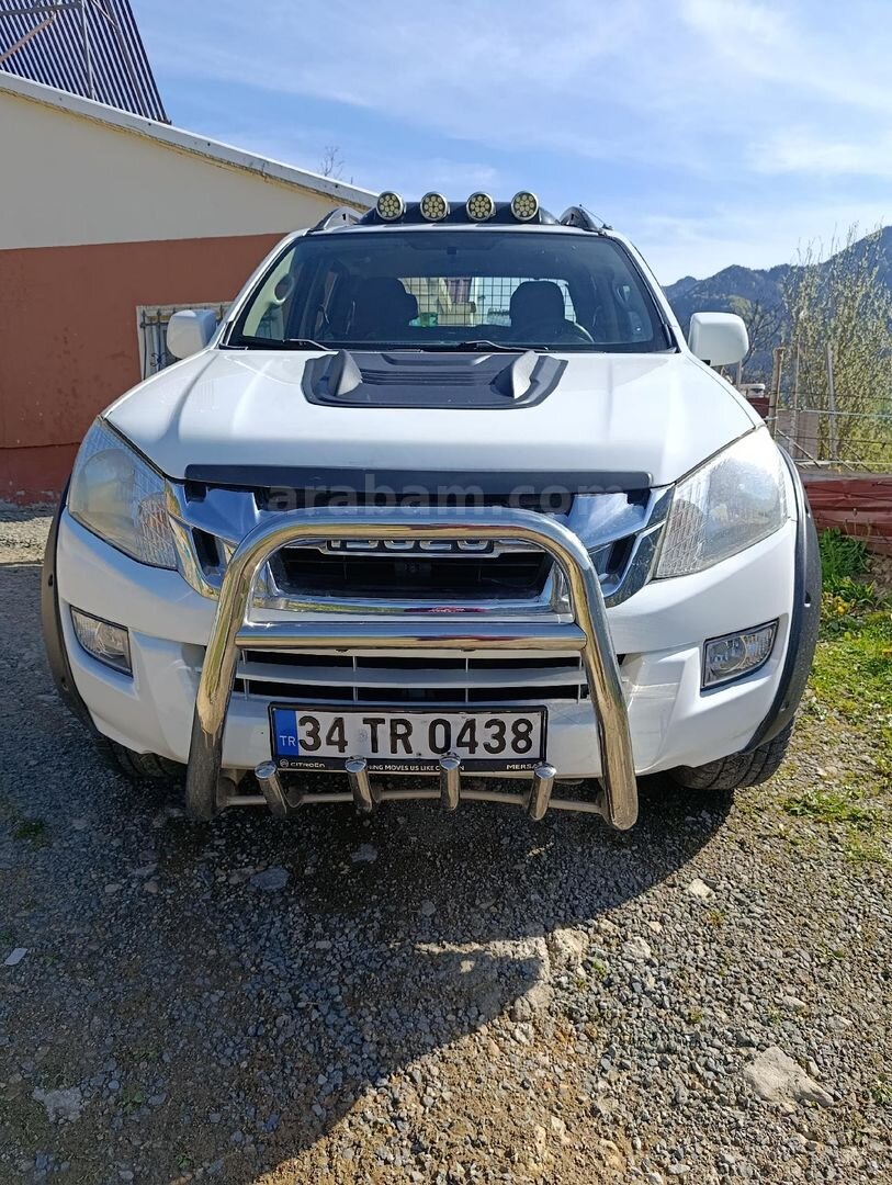 Sahibinden Isuzu D-Max 2.5 4x4 LTD 2013 Model 3