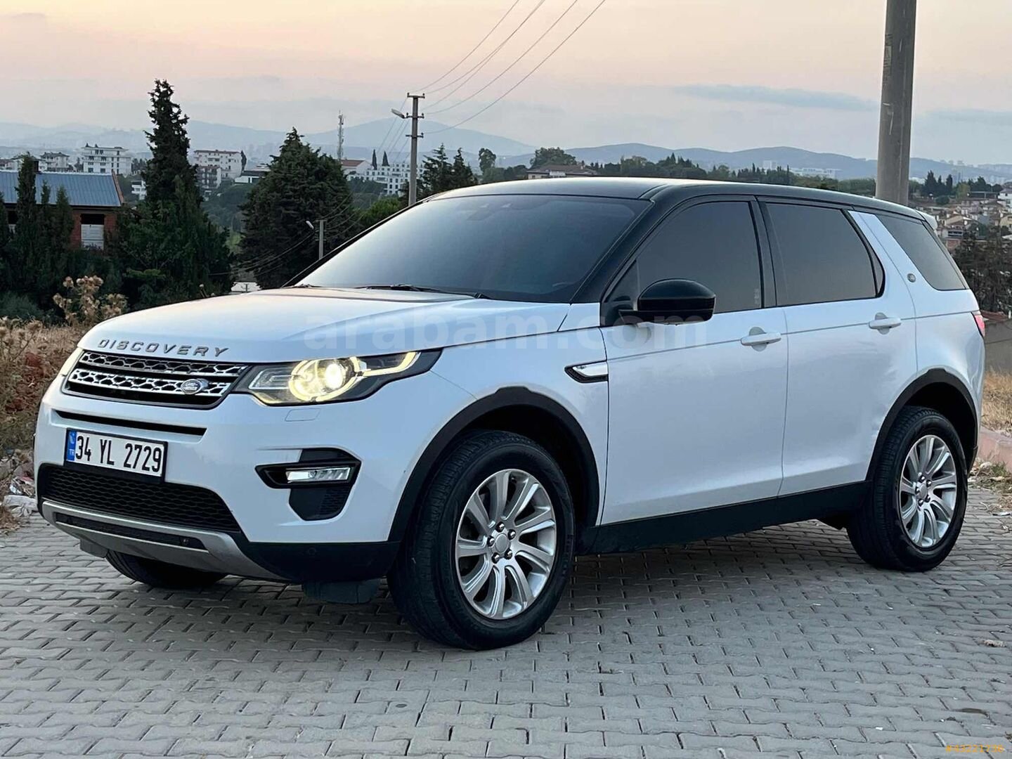 Galeriden Land Rover Discovery Sport 2.0 TD4 HSE 2016 Model Kocaeli 185.000 km Beyaz 5