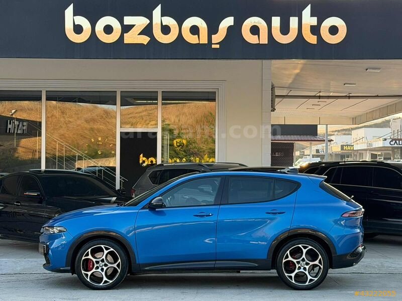 BOZBAŞ AUTO'DAN 2023 MODEL HATASIZ BOYASIZ ALFA ROMEO TONALE 5
