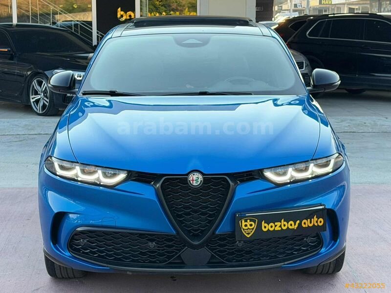 BOZBAŞ AUTO'DAN 2023 MODEL HATASIZ BOYASIZ ALFA ROMEO TONALE 2